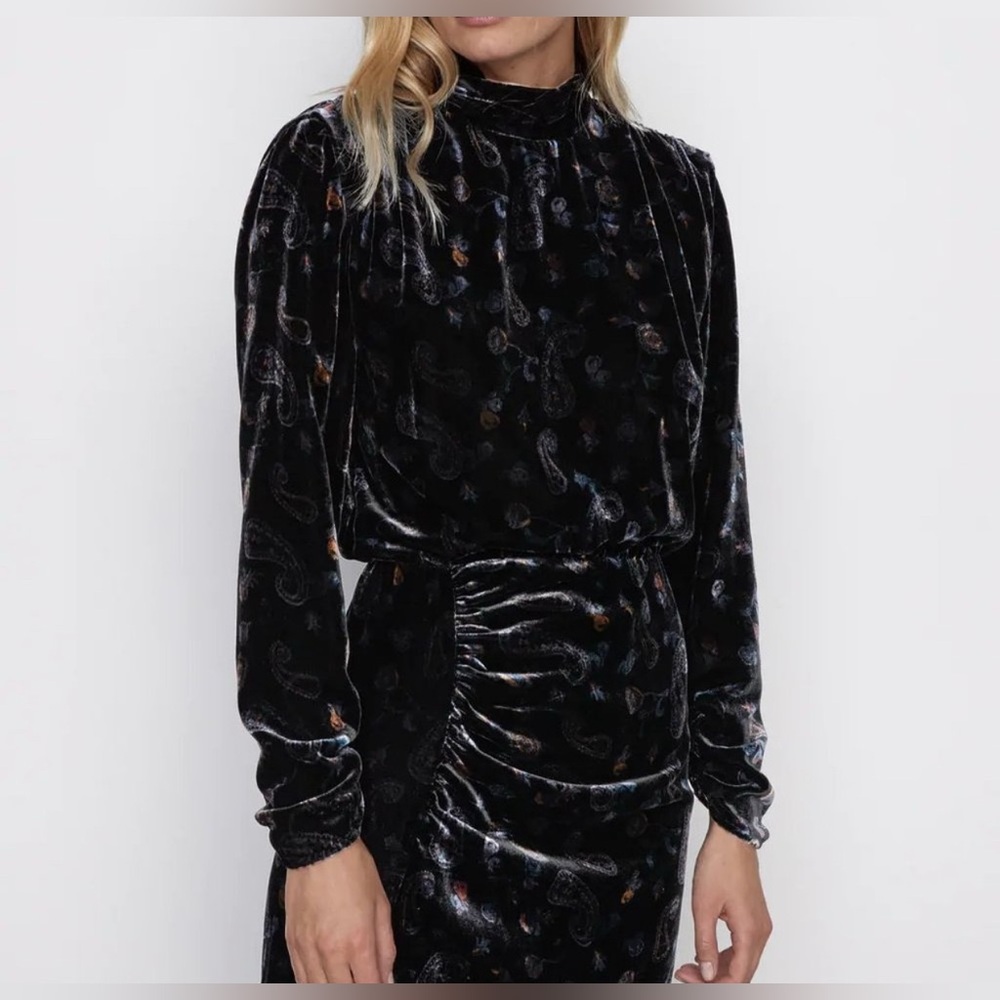 ZARA PAISLEY ELVET RUCHED DRESS WITH ALIT AND OPEN BACK - Picture 2 of 11